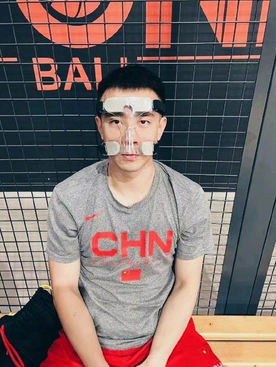 开云娱乐-【夜读】不认怂，赵继伟：能力就这样！起诉我吧