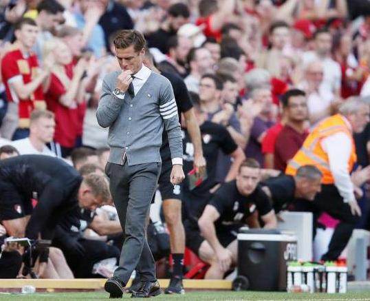 开云娱乐-【夜读】不认怂，赵继伟：能力就这样！起诉我吧