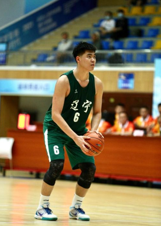 kaiyun sports-连西丁都打不好!辽篮斗殴2小将逐渐边缘化 杨鸣离职队内队外都难